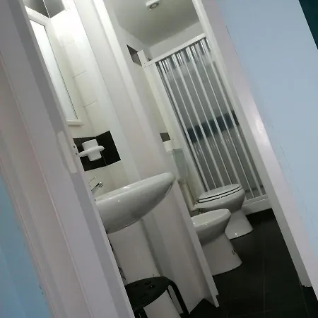 Bed & Breakfast A Due Passi