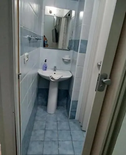 A Due Passi Oda ve Kahvaltı 4*