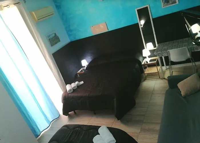 A Due Passi Oda ve Kahvaltı 4*