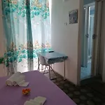 Bed & Breakfast A Due Passi Catania