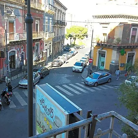 Bed & Breakfast A Due Passi 4*